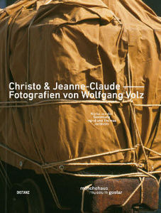 DISTANZ - christo & jeanne-claude - Livre Beaux Arts