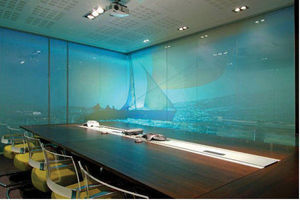 GLASSOLUTIONS France - priva lite - Projection Screen