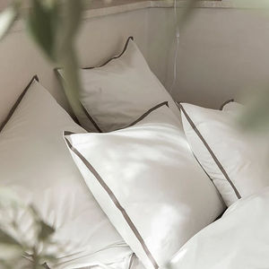 BLANC CERISE -  - Pillowcase