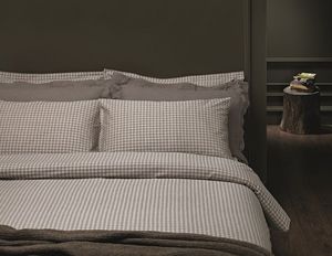 THE EMBASSY COLLECTION -  - Bed Linen Set