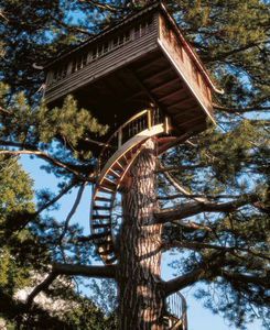 La Cabane Perchee - suspendue - Treehouse