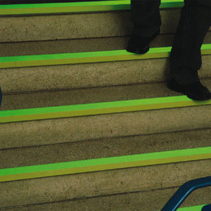 WATCO FRANCE - bord de marche photoluminescent - Nosing
