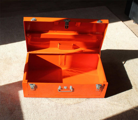 HINDIGO - Kofferschrank-HINDIGO-Malle orange en métal avec ouverture frontale 57x2